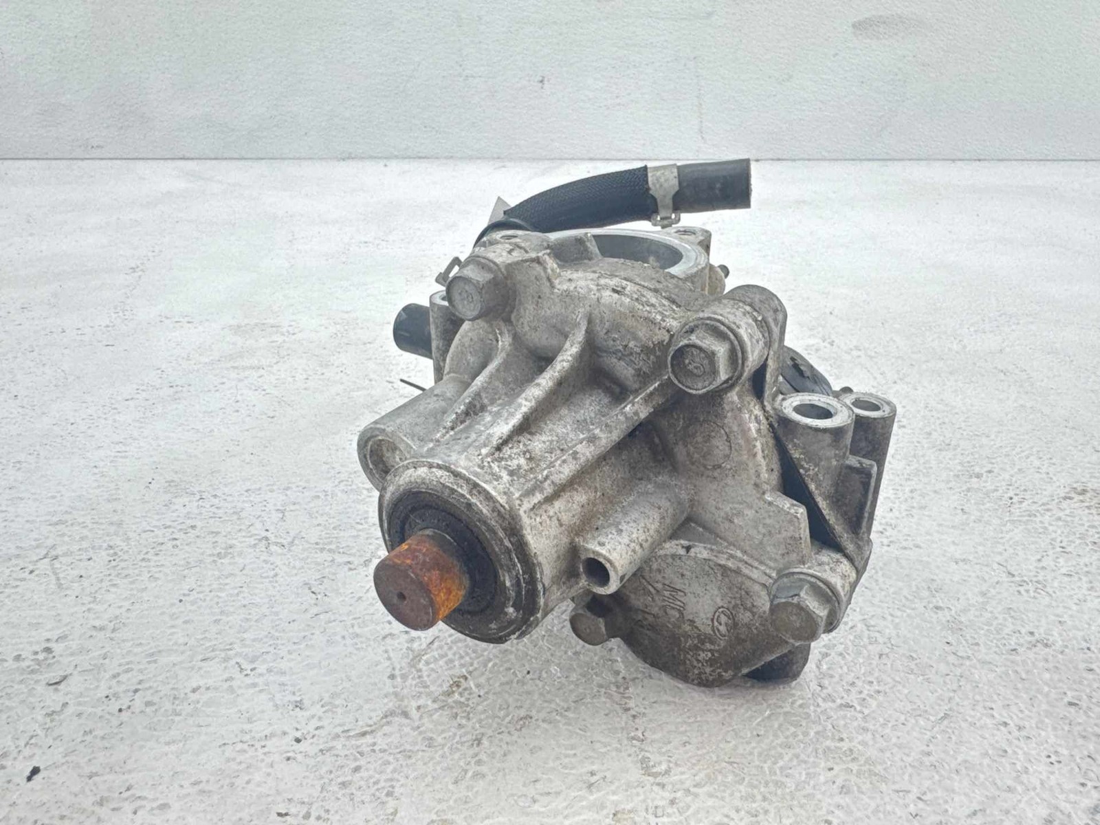 2019-2023 Genesis G70 2.0L Water Coolant Pump OEM