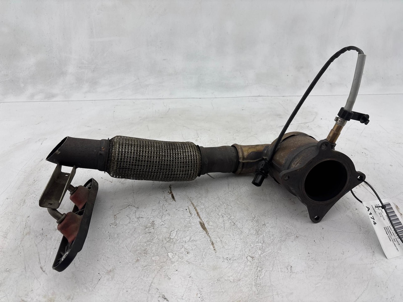 2015 - 2018 Audi Q3 2.0L Catalytic Converter Exhaust System OEM