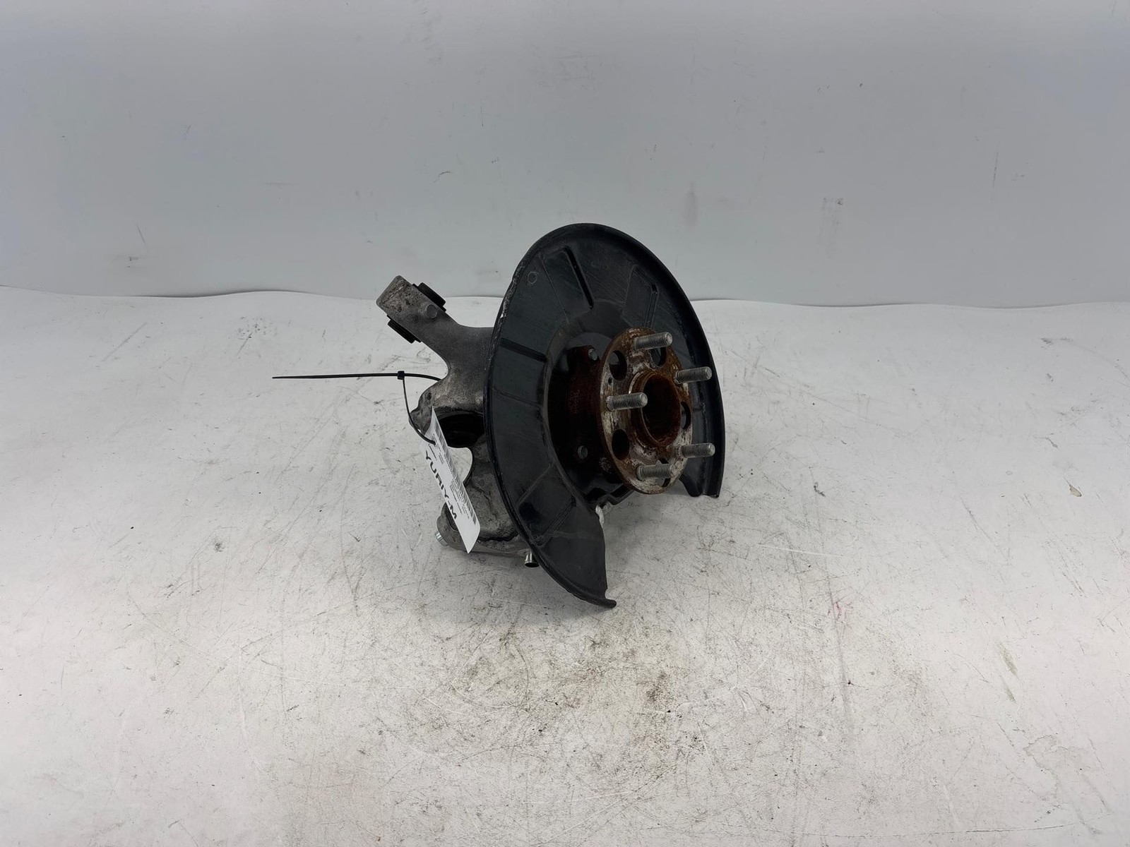 2019-2024 ACURA RDX REAR LEFT SIDE SPINDLE KNUCKLE HUB OEM