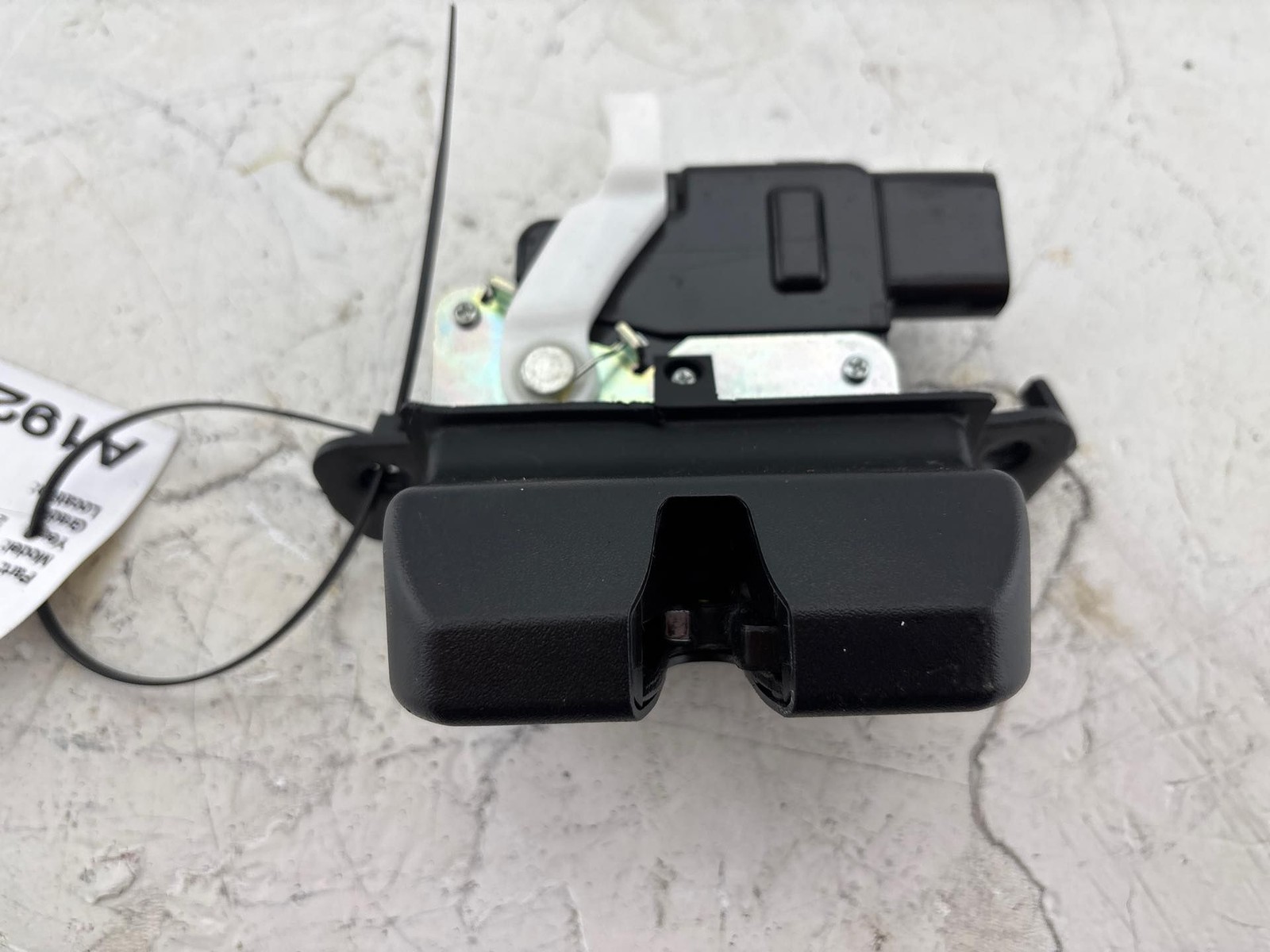 2016-2020 Sorento Tailgate Lock Actuator Latch OEM 81230C5000