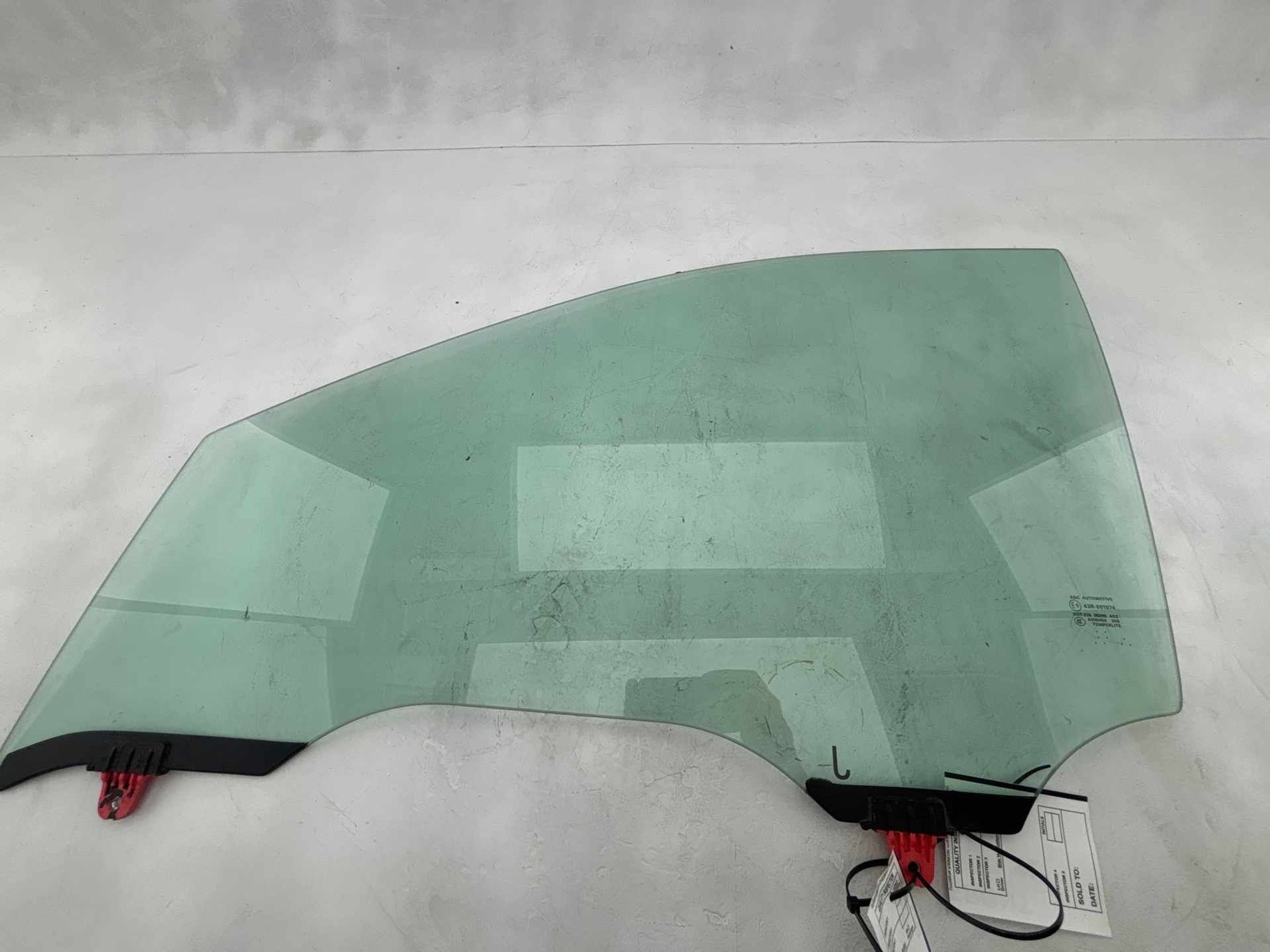 2014 - 2015 Infiniti QX60 Front Left Driver Side Door Window Glass OEM
