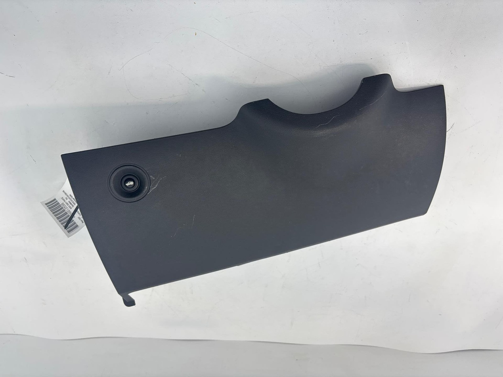 2008-2010 Chrysler 300 Front Knee Bolster Trim W/ Trunk Button OEM