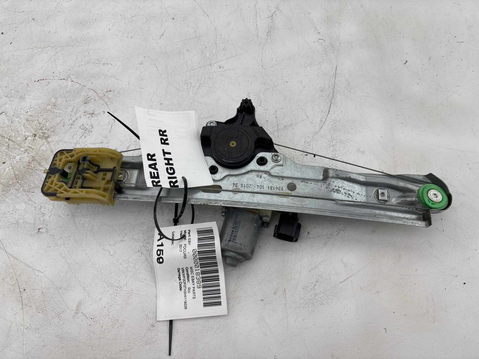 2012-2018 Ford Focus RS Front Right Door Window Regulator OEM