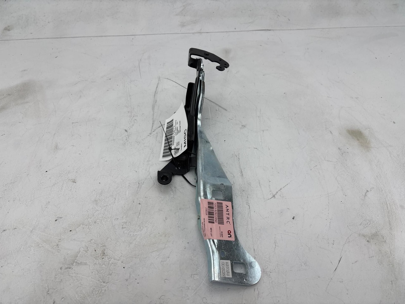 2021 - 2025 FORD F-150 FRONT HOOD RIGHT PASSENGER SIDE HINGE