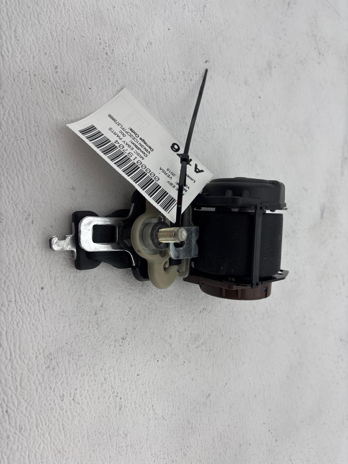 2014-2019 Nissan Versa Rear Center Seat Belt OEM