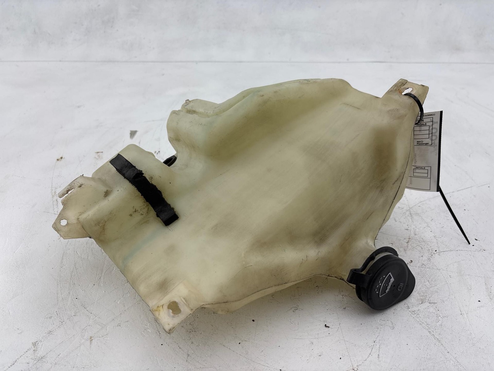 2003-2009 HUMMER H2 WINDSHIELD WIPER WASHER RESERVOIR BOTTLE TANK OEM