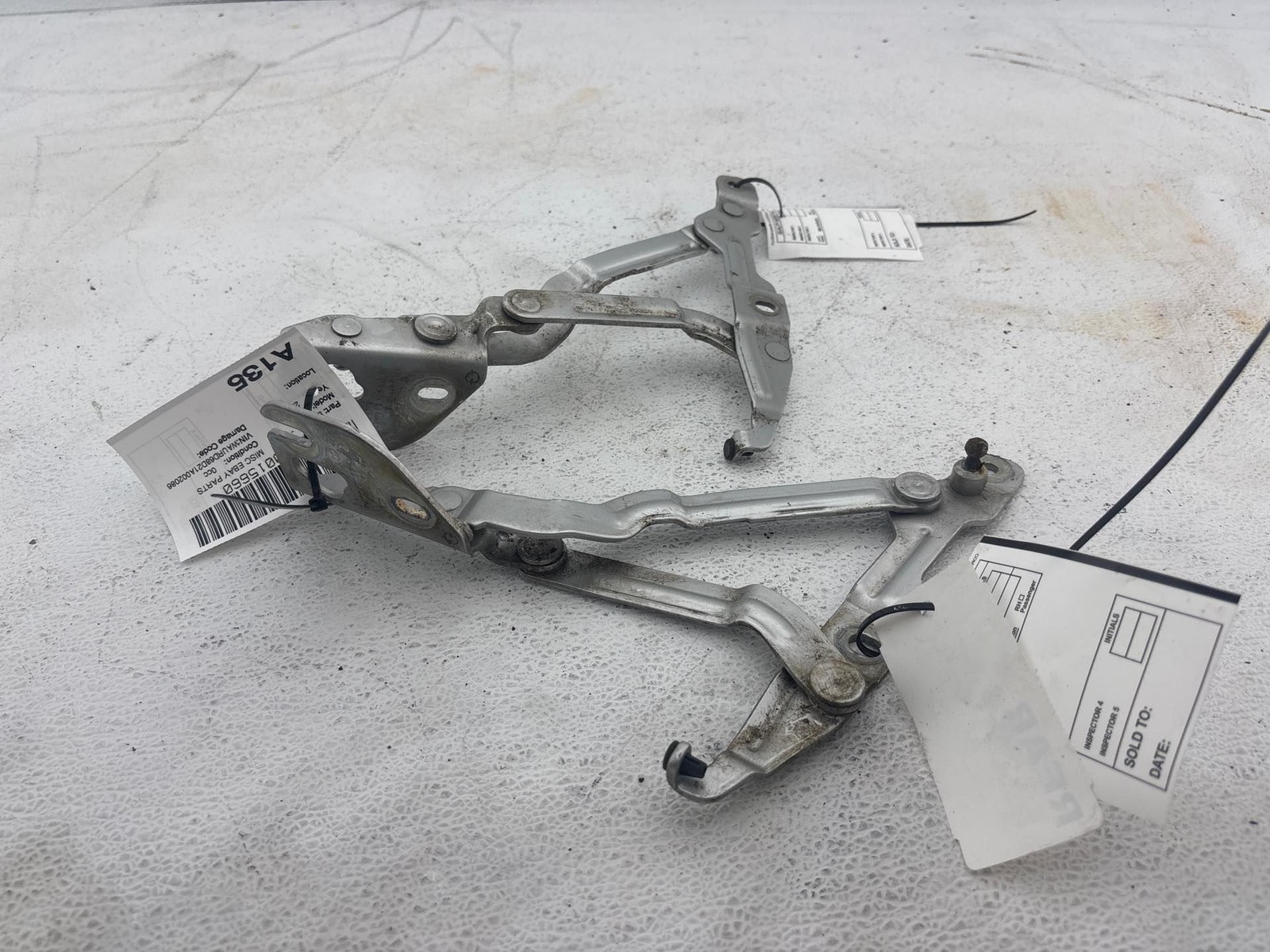 2000-2002 Audi S4 Rear Left & Right Lid Hinge OEM