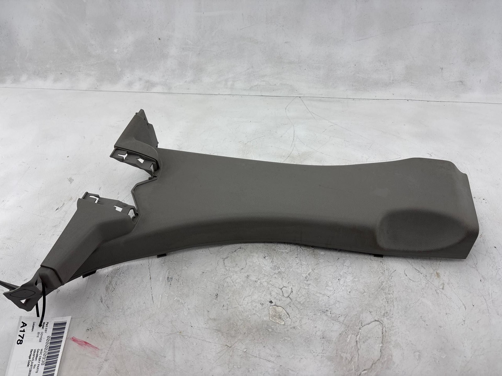 2011 - 2017 Honda Odyssey B Pillar Center Left Lower Trim Cover Panel OEM