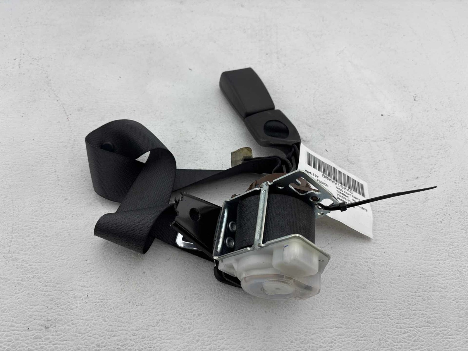 2011-2012 Ford Fusion Rear Center Seat Belt OEM 9E5Z54611B66AC