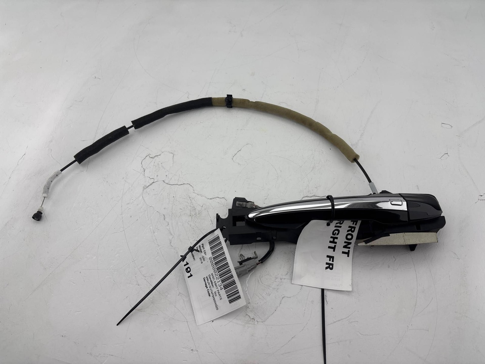 2014 - 2023 Infiniti Q50 Front Right Side Outside Door Handle OEM