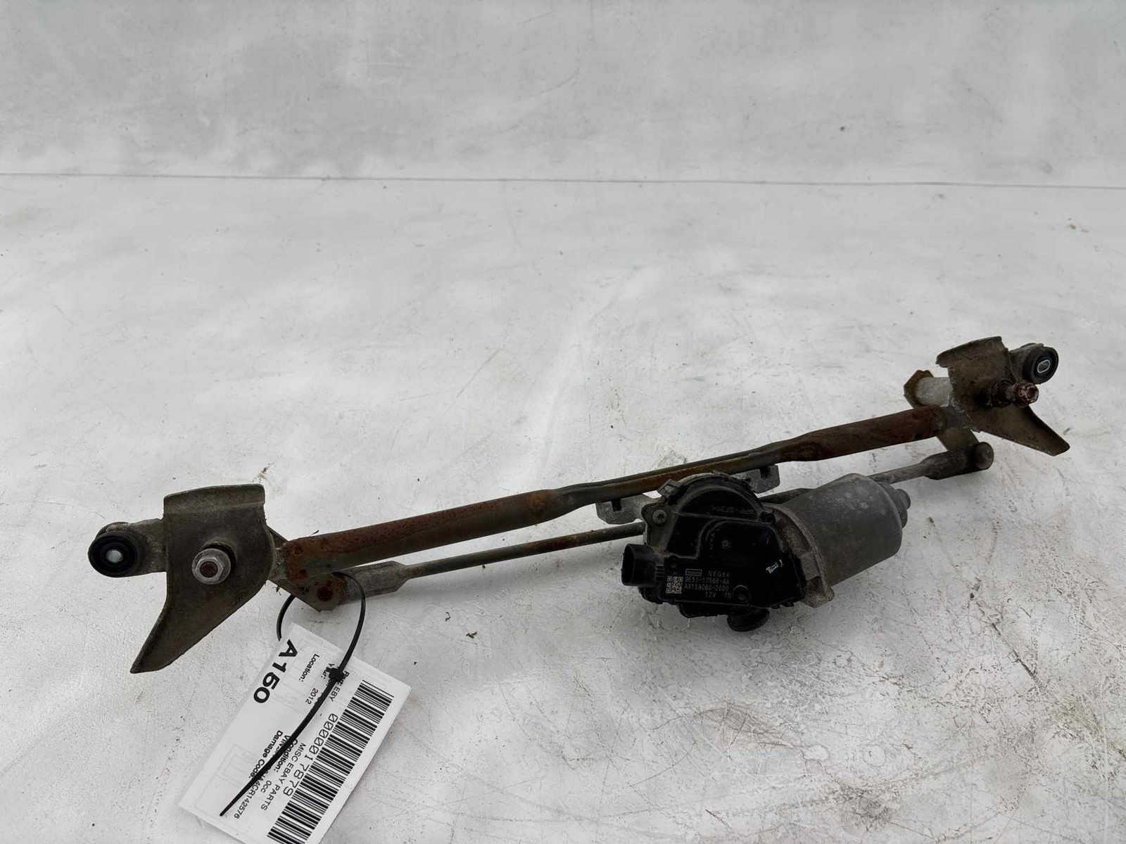 2006-2012 Ford Fusion Windshield Wiper Linkage & Motor OEM