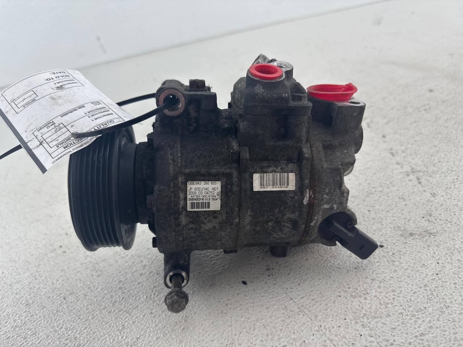 2009-2012 AUDI A4 A5 Q5 2.0L A/C AIR CONDITION COMPRESSOR OEM 8KD 260 805