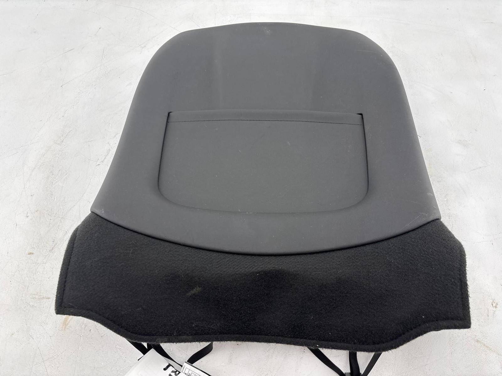 2014-2019 Cadillac ATS Front Right Side Seat Back Trim Cover Panel OEM