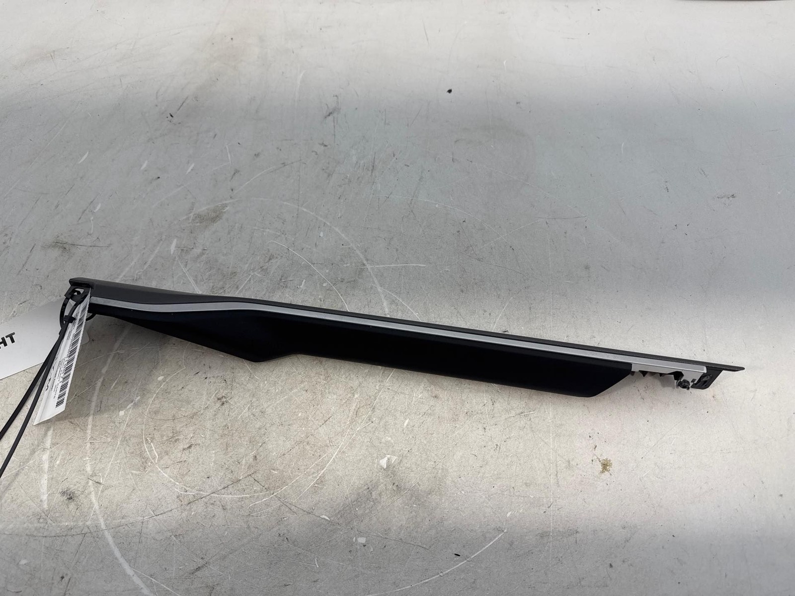 2019-2023 RAM 1500 QUAD FRONT RIGHT CENTER CONSOLE PANEL COVER TRIM MOLDING OEM