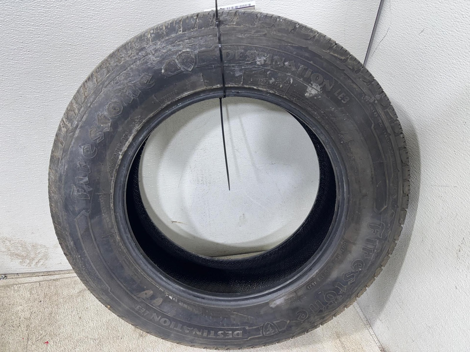 Firestone Destination LE3 Used Tire 205/70 R16 97H M+S 6/32