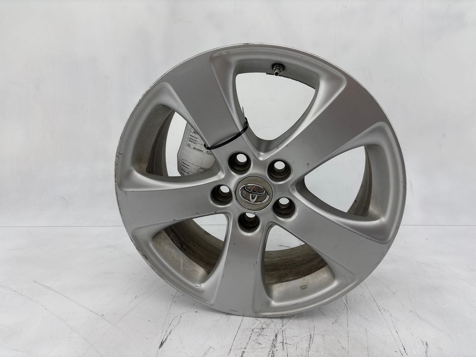 2011 - 2020 TOYOTA SIENNA WHEEL RIM ALLOY 17X7 J30 OEM