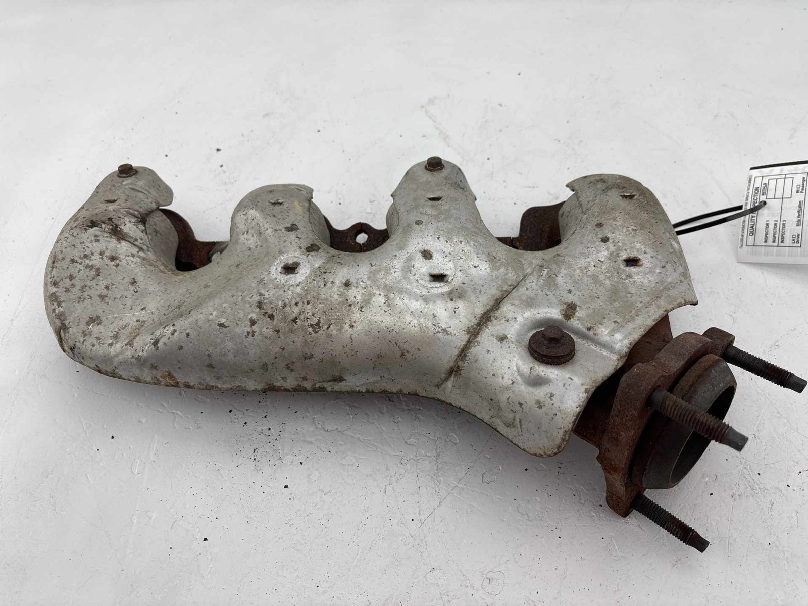 2015 - 2020 Chevrolet Tahoe Left Side Exhaust Manifold & Heat Shield OEM