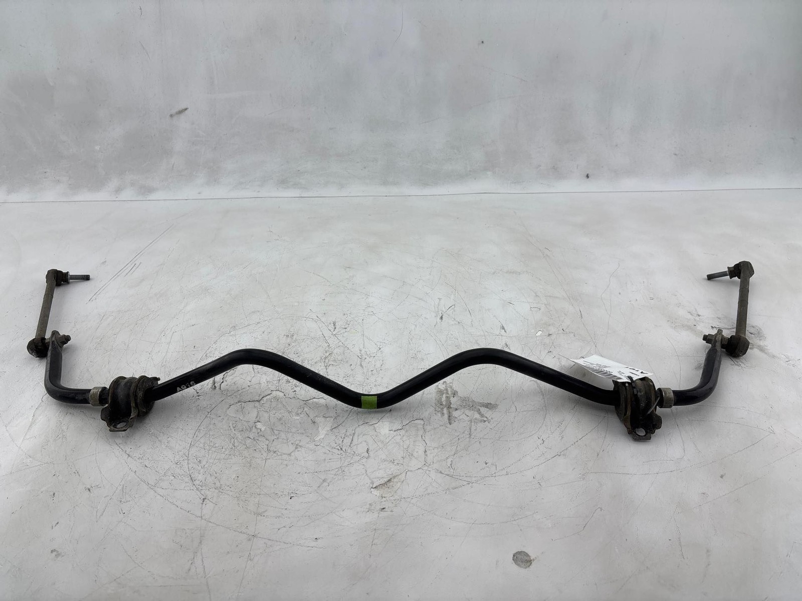 2014 - 2023 Infiniti Q50 RWD Rear Stabilizer Sway Anti Roll Bar W/ Link OEM