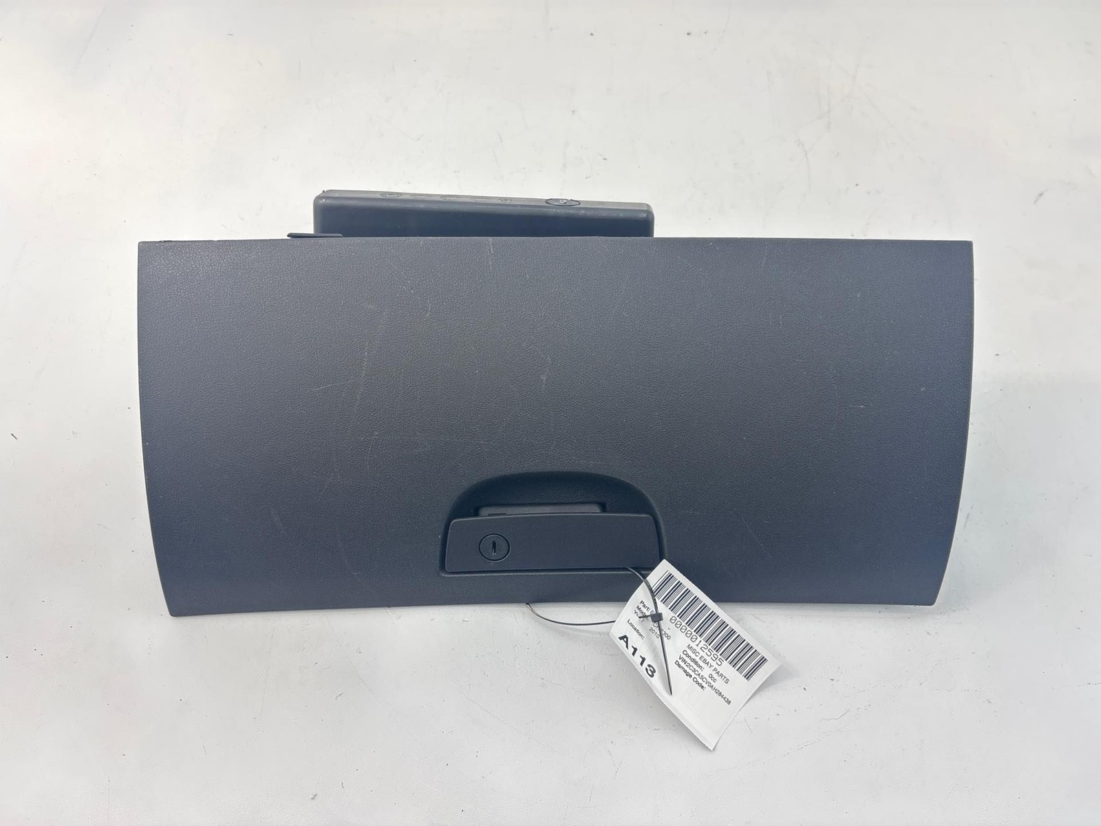 2008-2010 CHRYSLER 300 DASH GLOVE BOX STORAGE COMPARTMENT OEM