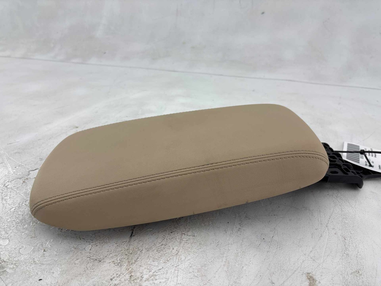 2018-2021 Alfa Romeo Stelvio Front Center Console Armrest Cover OEM