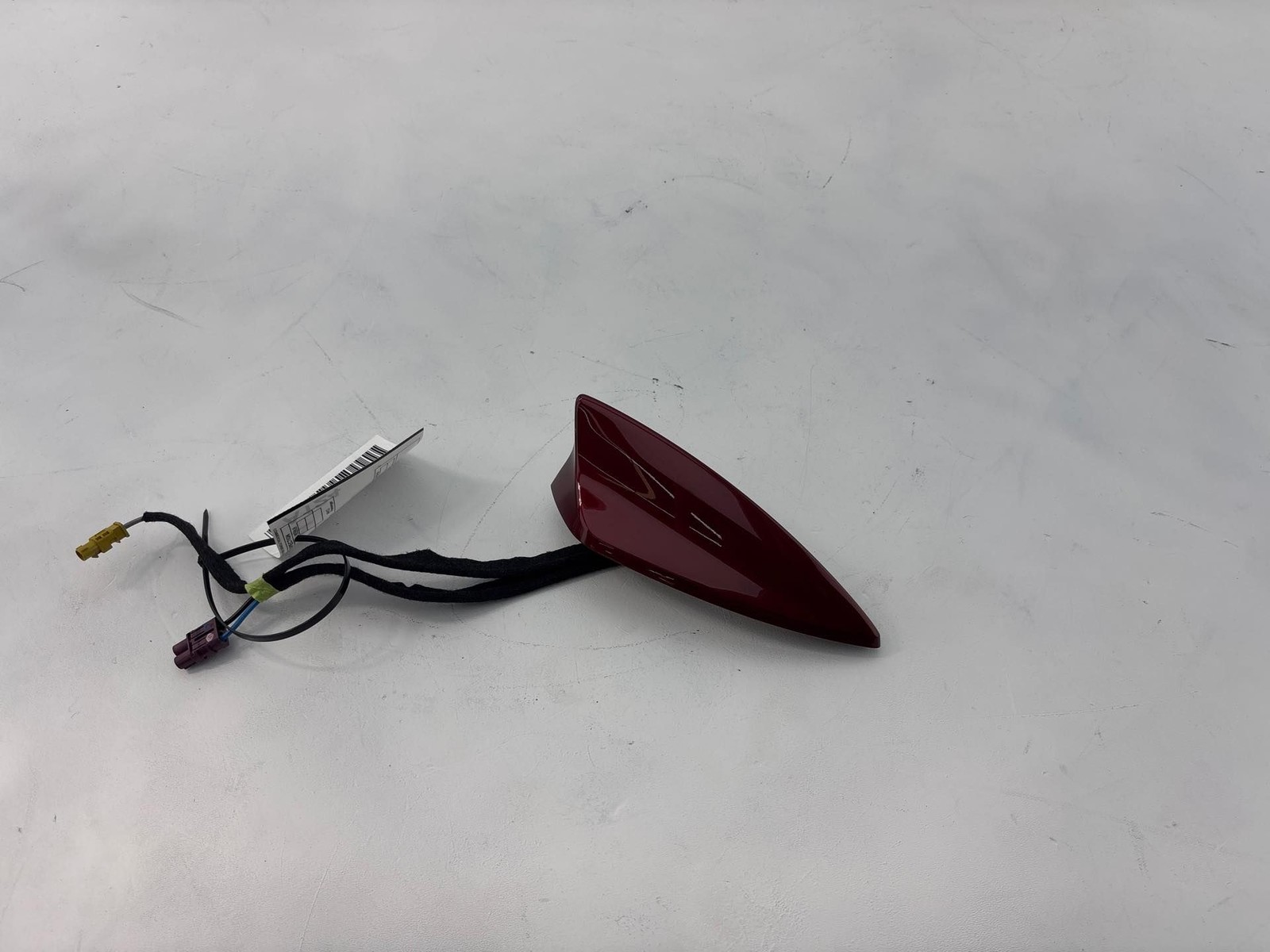 2019-2023 CADILLAC AT4 ROOF EXTERIOR SHARK FIN ANTENNA OEM