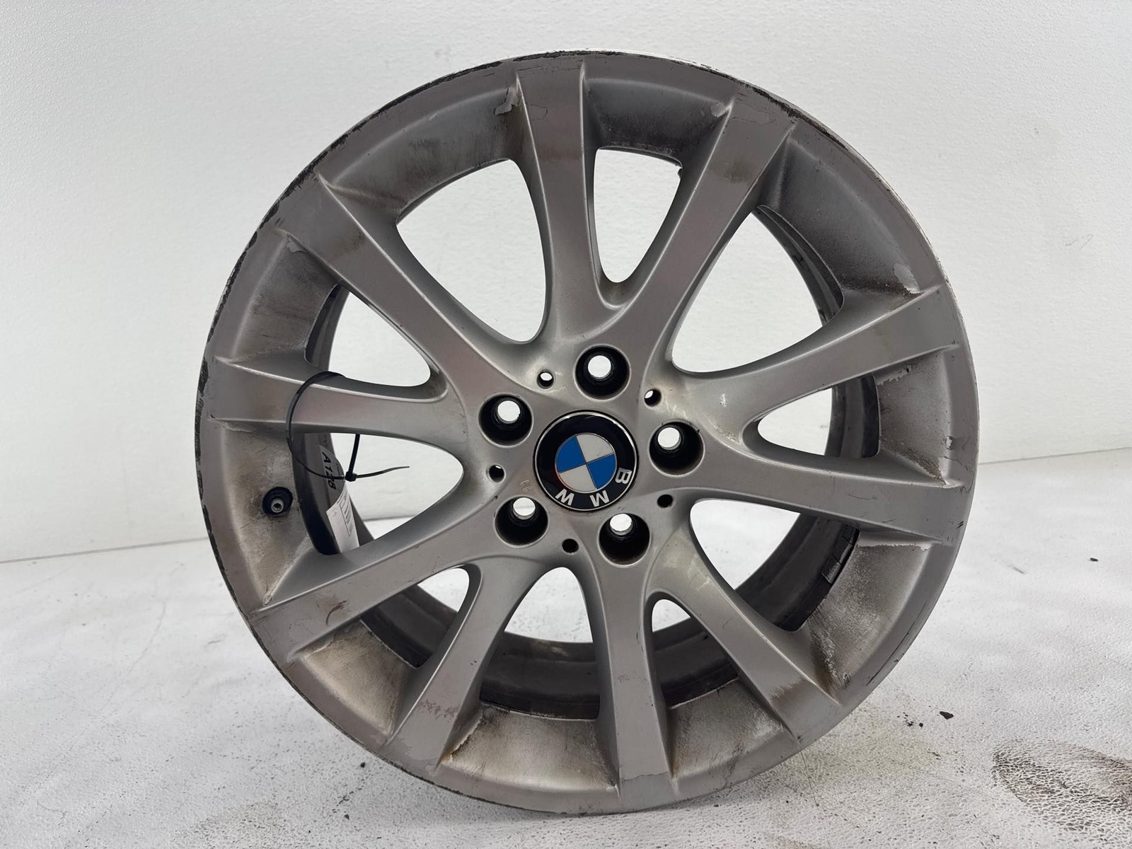 2008-2013 BMW 135i/128i Wheel Rim 18x7.5 OEM