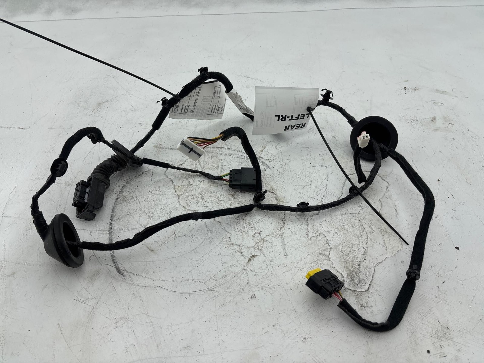 2019-2020 Kia Sorento Rear Left Door Wiring Harness OEM 91655-C6021