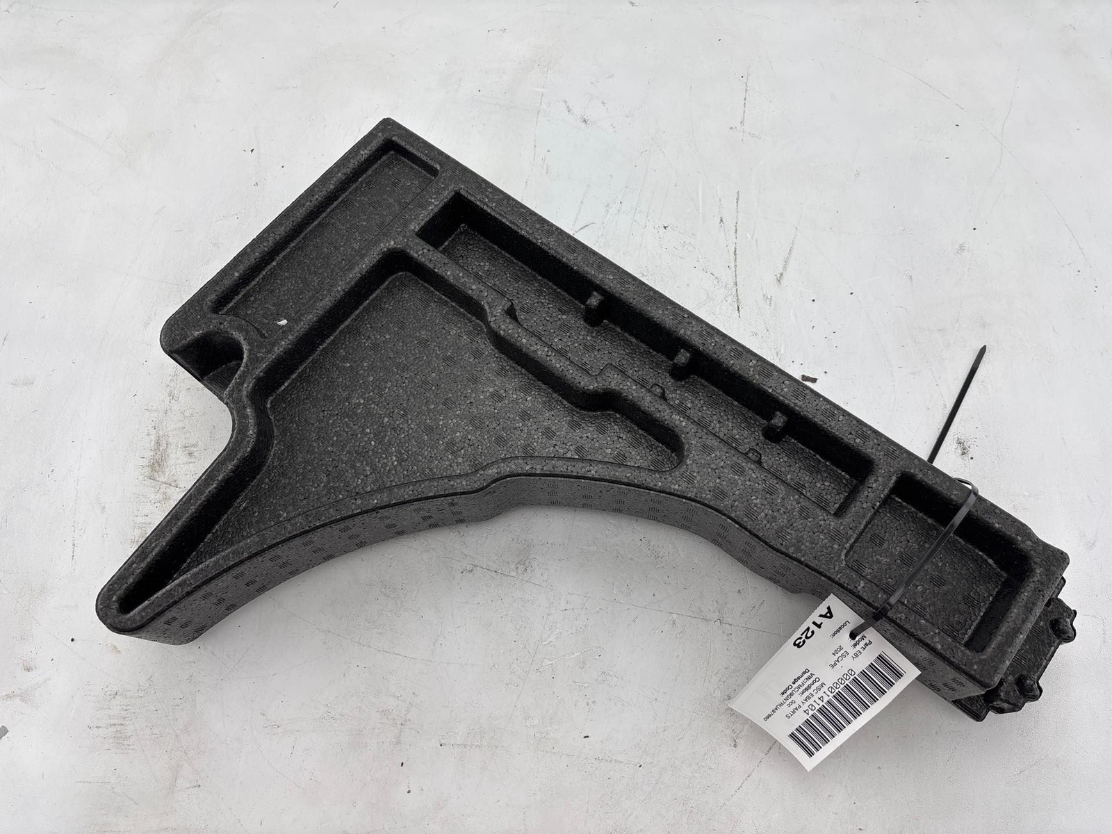 23-24 FORD ESCAPE REAR TRUNK FLOOR LEFT SIDE STORAGE COMPARTMENT TRAY FOAM OEM