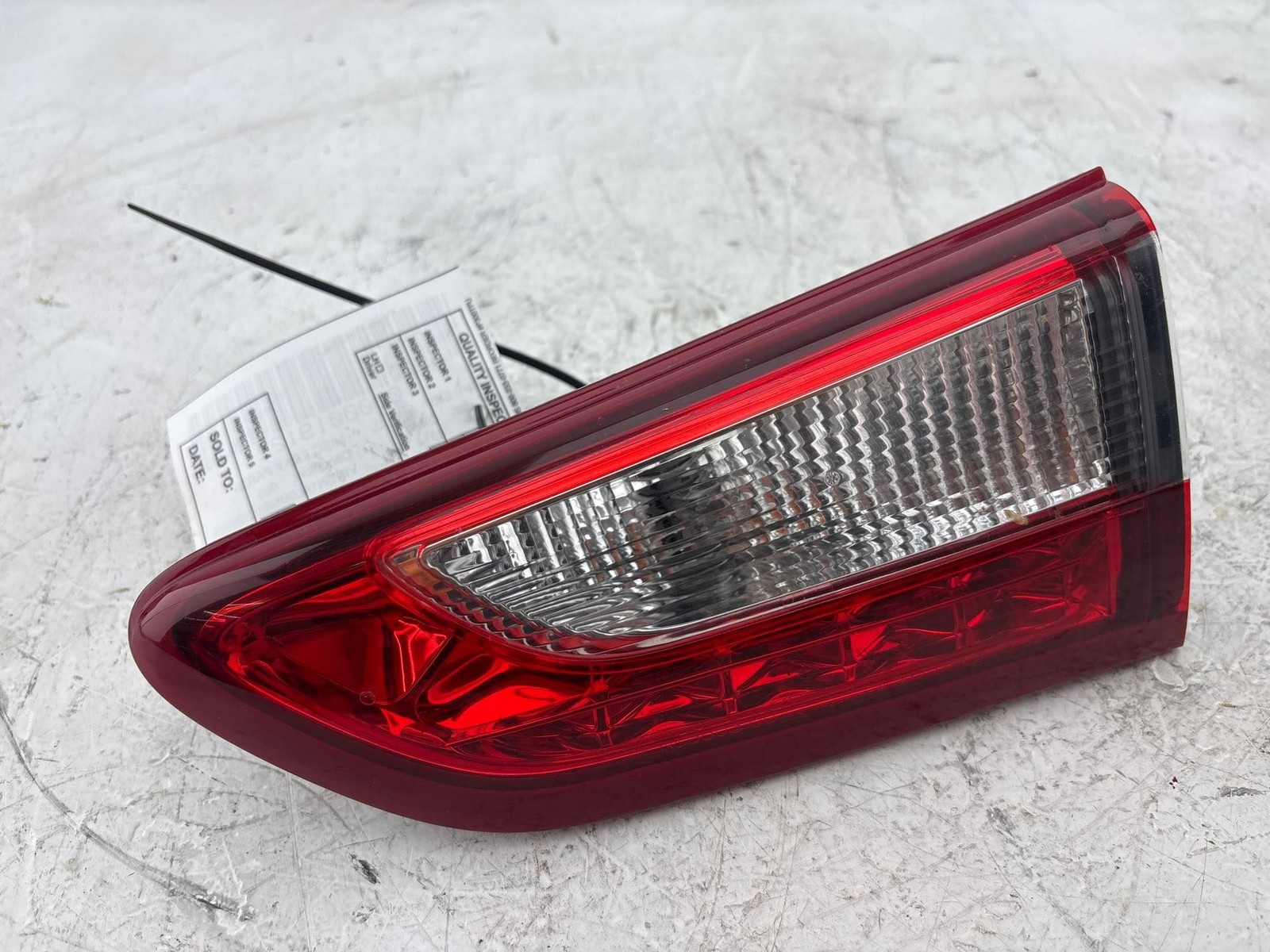 2013-2015 Infiniti QX60 JX35 Rear Right Inner Decklid Trunk Tail Light Lamp OEM