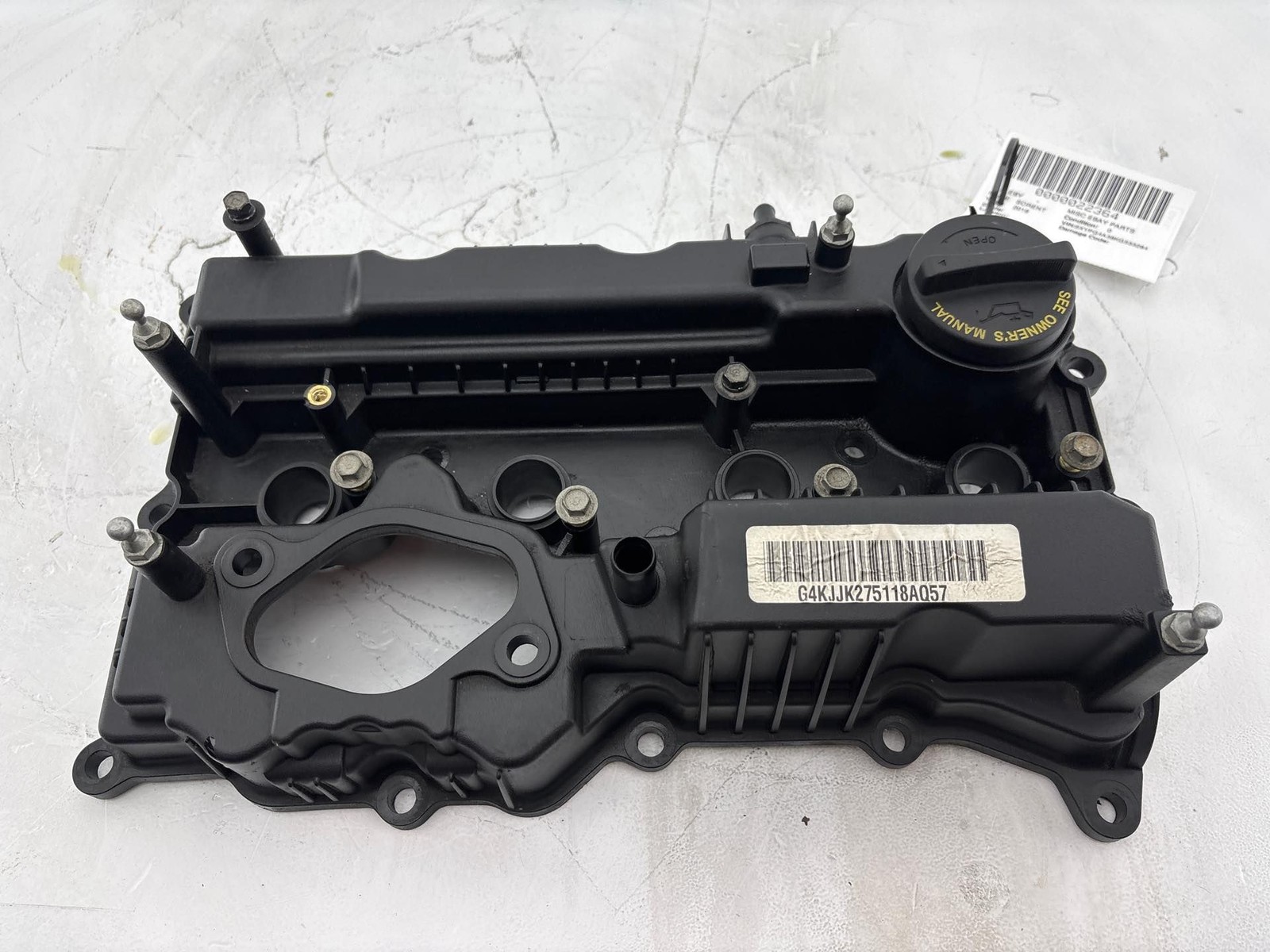 2016-2020 Kia Sorento Engine Cylinder Head Valve Cover OEM
