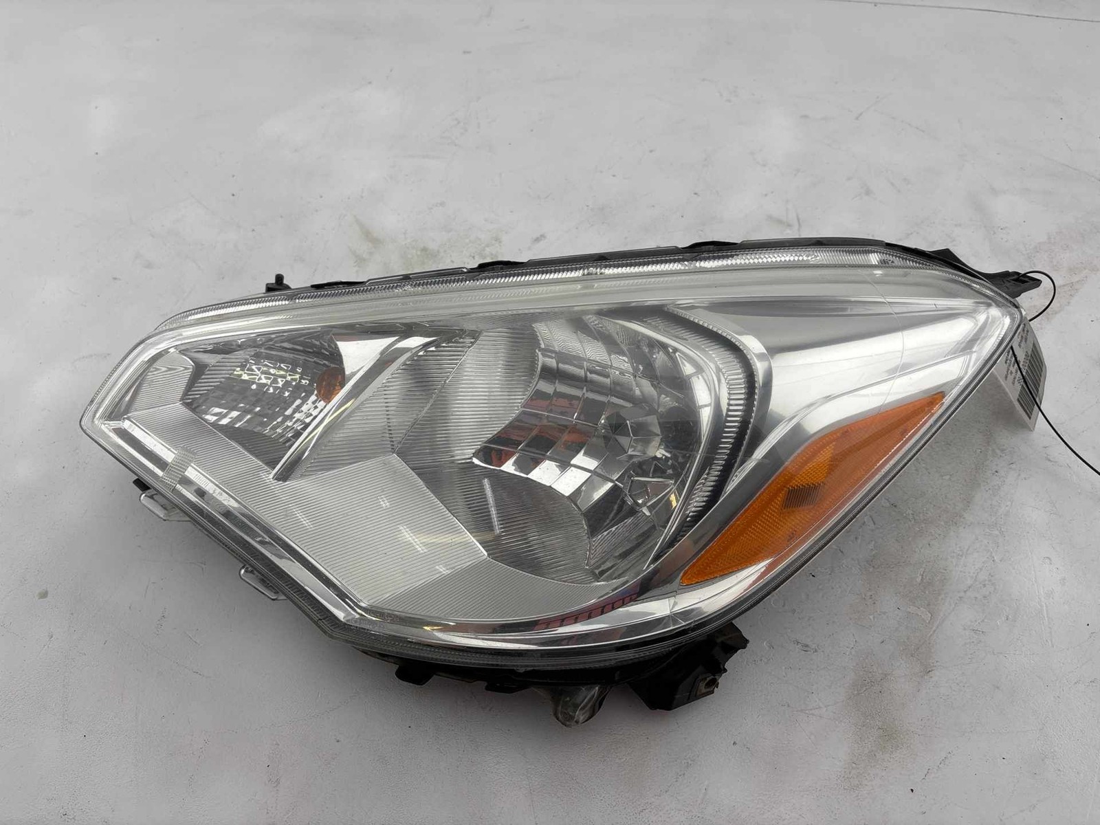 2017-2020 Mitsubishi Mirage G4 Front Driver Side Headlight Assembly