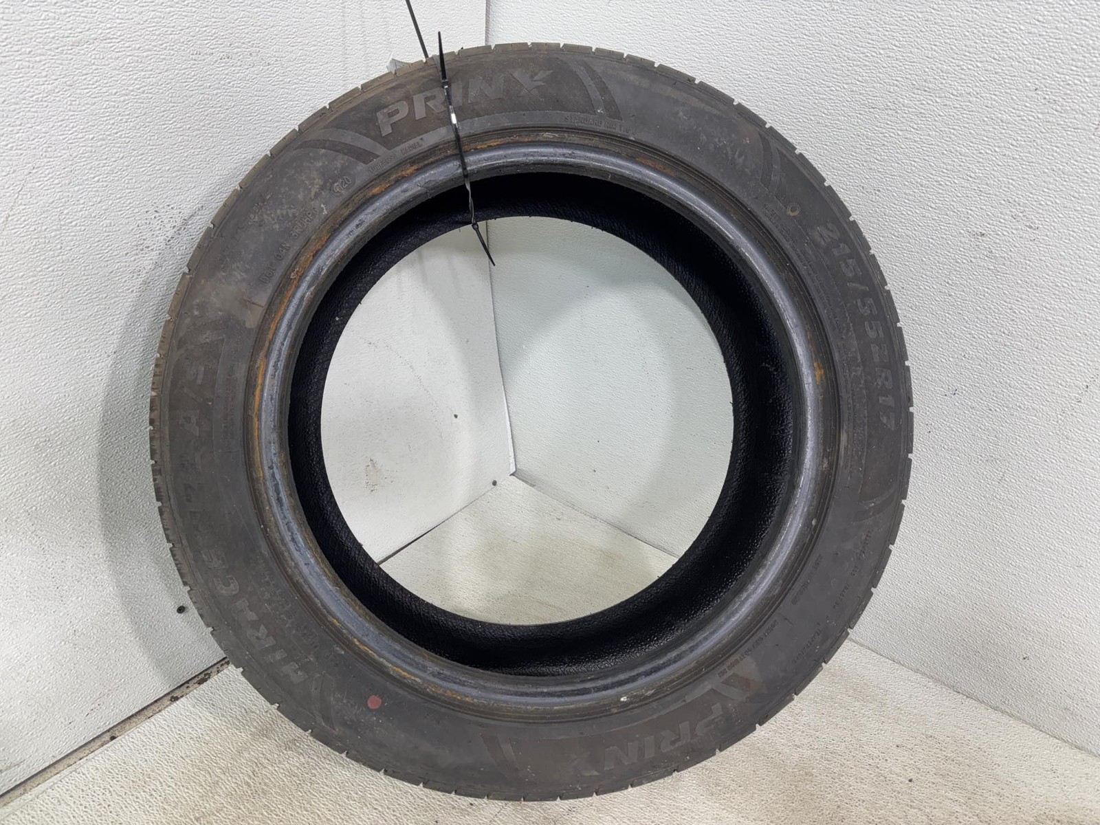 Prinx HiRace HZ2 A/S Used Tire 215/55 R17 94W M+S 9/32
