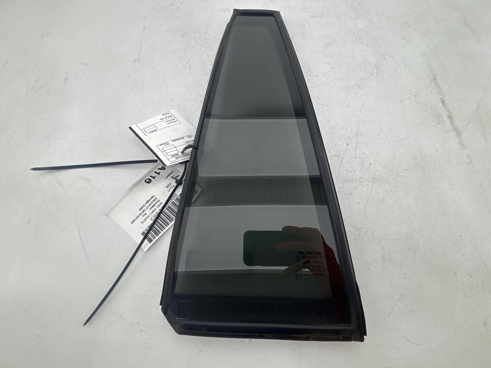 2003-2008 Honda Pilot Rear Left Door Vent Window Glass OEM