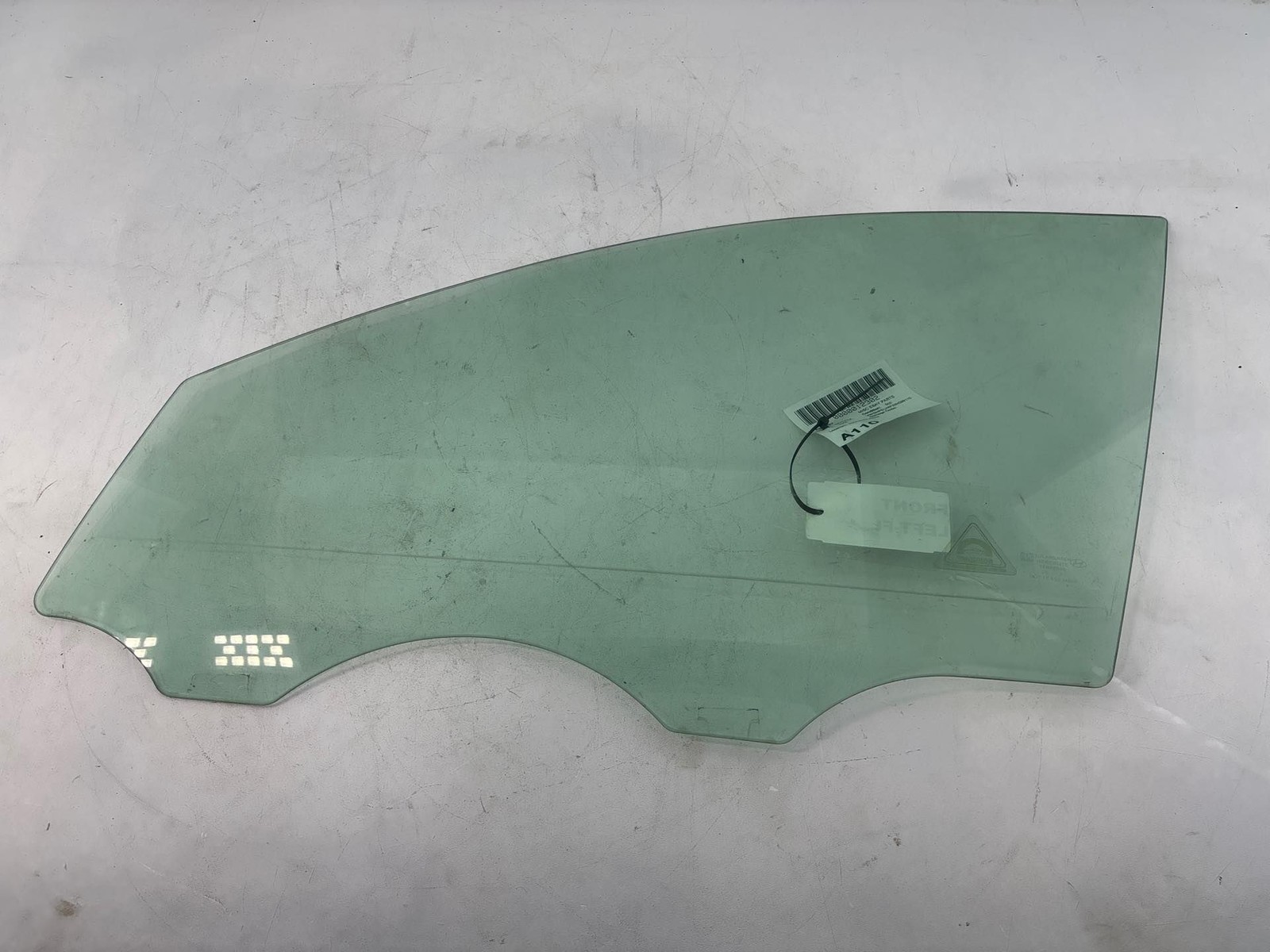 2006 - 2010 HYUNDAI SONATA FRONT LEFT DRIVER SIDE DOOR WINDOW GLASS OEM
