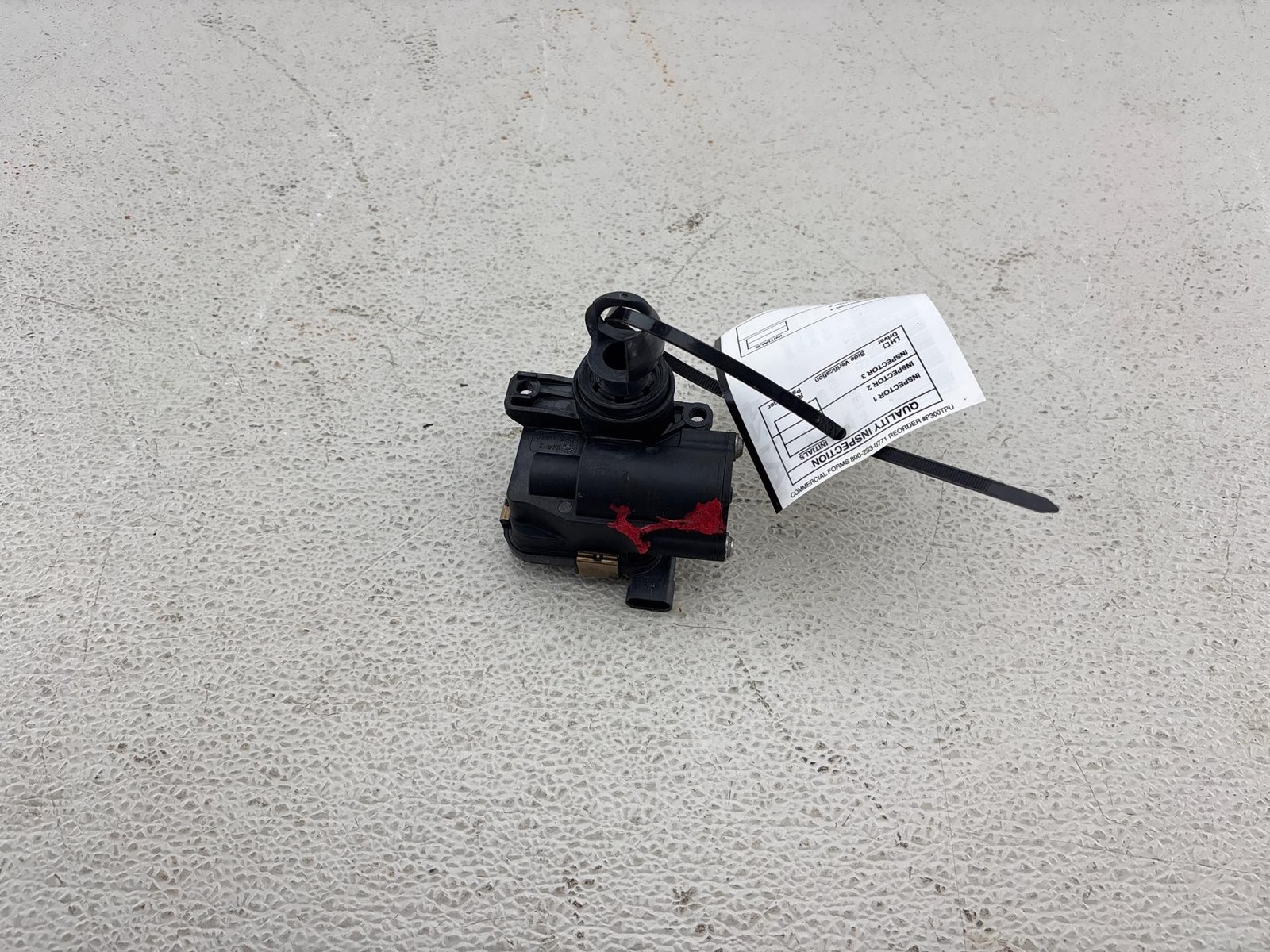 2019-2023 CADILLAC XT4 2.0T AWD ENGINE COOLANT FLOW CONTROL VALVE OEM