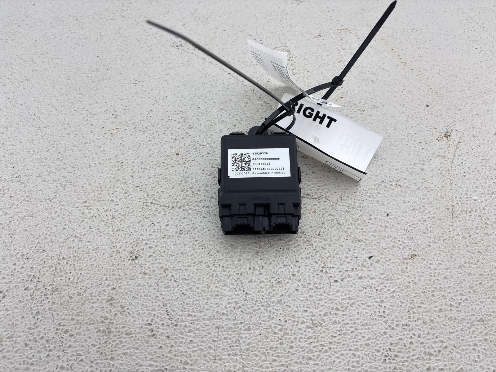 2019 Cadillac XT4 Computer Control Module 13529336
