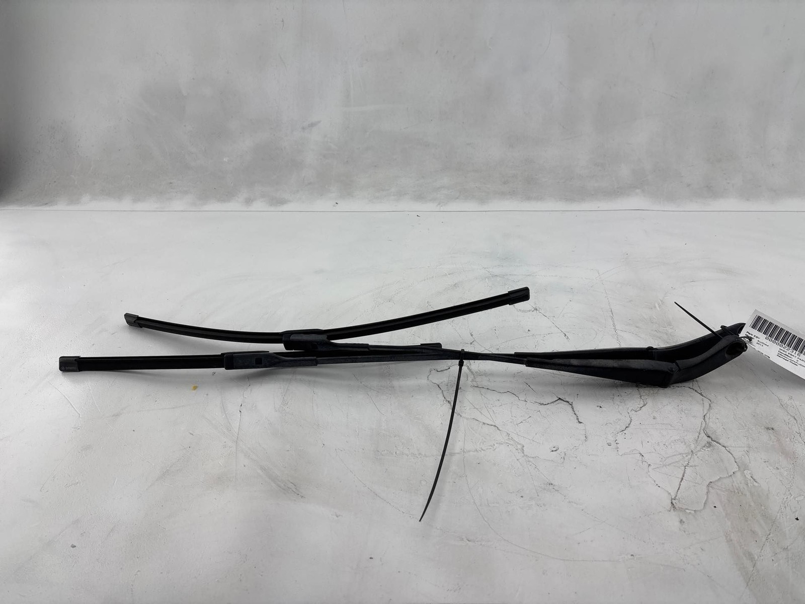 2009-2016 Audi A4 A5 S4 Front Right And Left Side Windshield Wiper Arm Set OEM