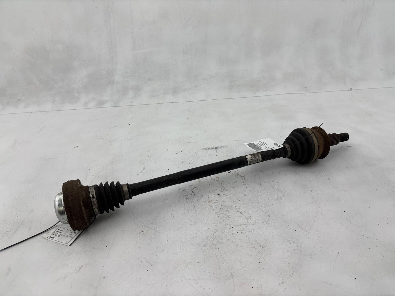 2014-2018 Cadillac ATS Rear Right CV Axle Shaft OEM 23117788