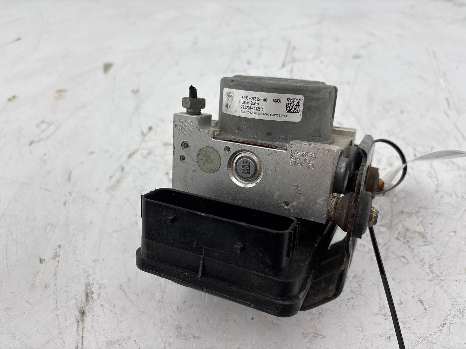 2019-2020 FORD FUSION ANTI LOCK BRAKE ABS PUMP MODULE KG9C2C555AC OEM