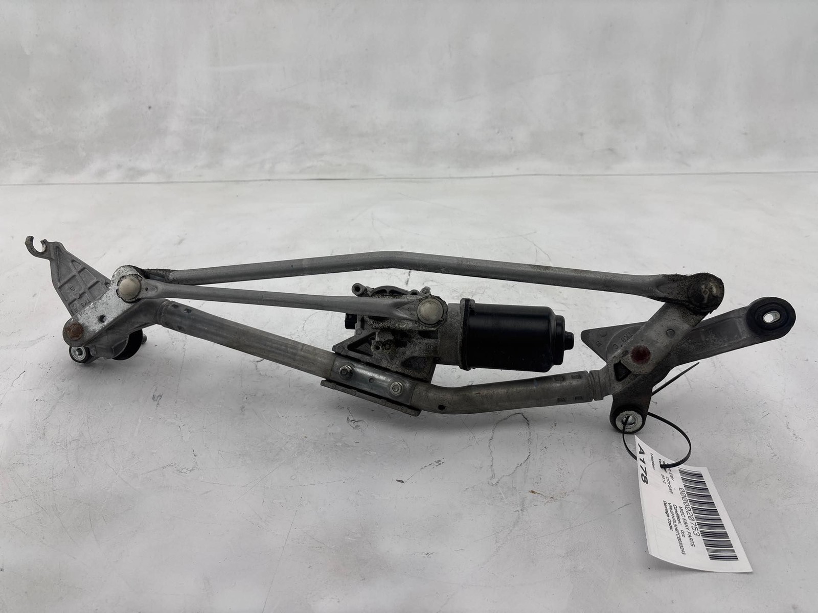 2011-2017 Honda Odyssey Windshield Wiper Linkage & Motor OEM
