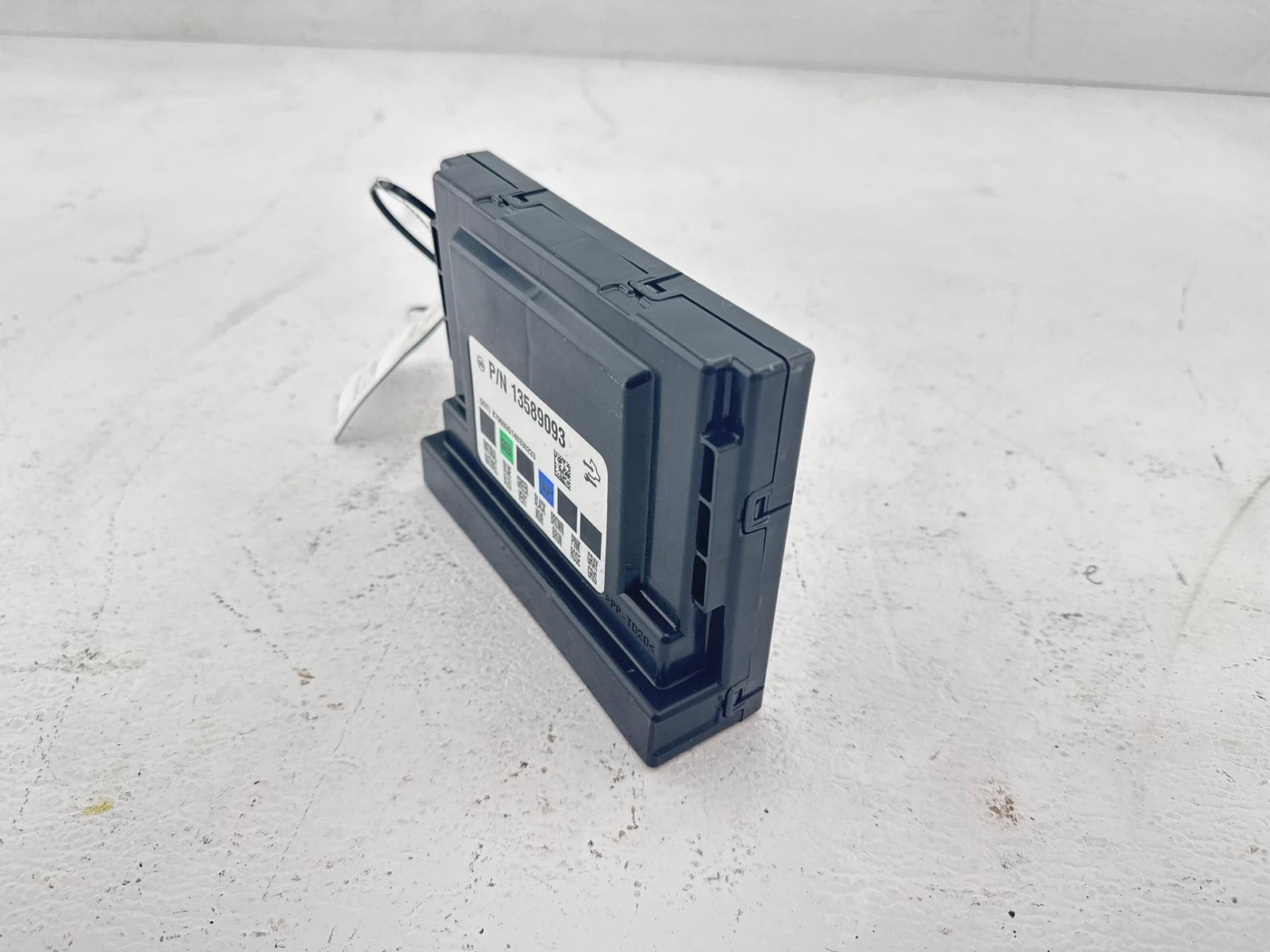 2014 CHEVROLET SONIC Control Module BCM 13589093