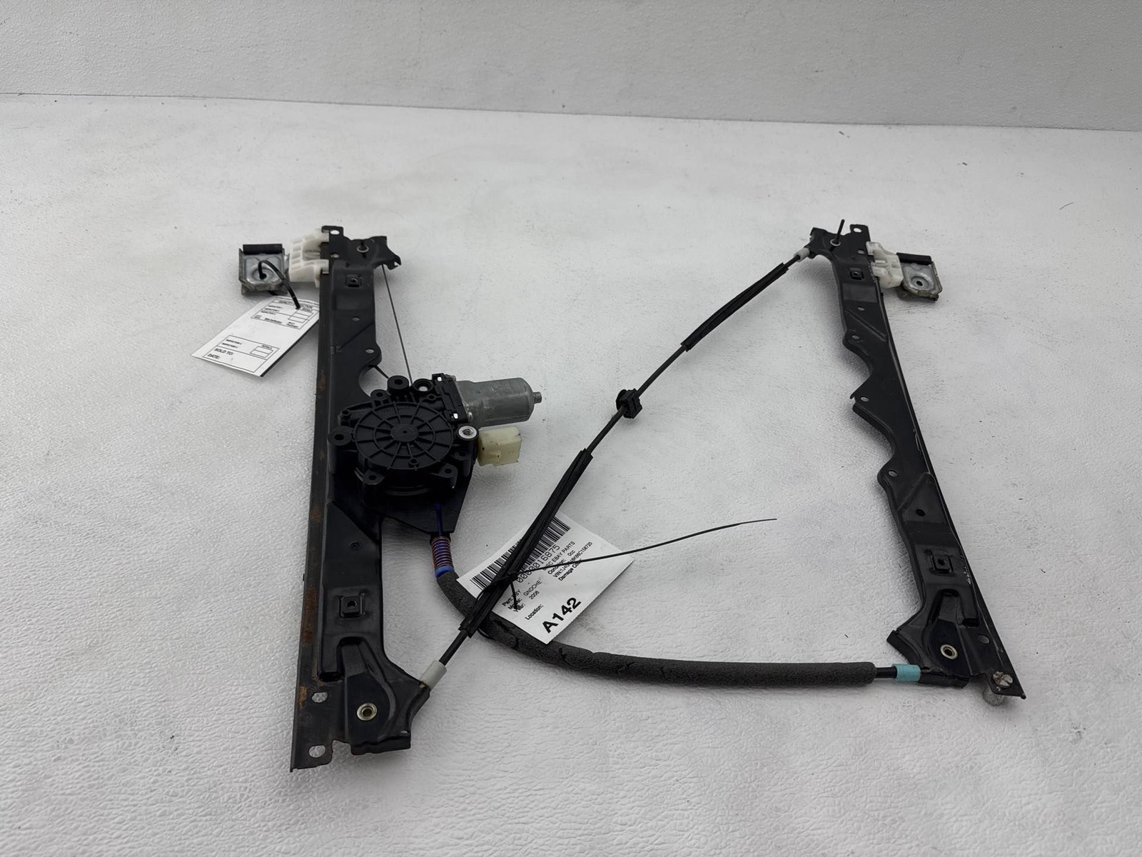 2006-10 Jeep Grand Cherokee Front Right Side Door Window Regulator W/ Motor OEM