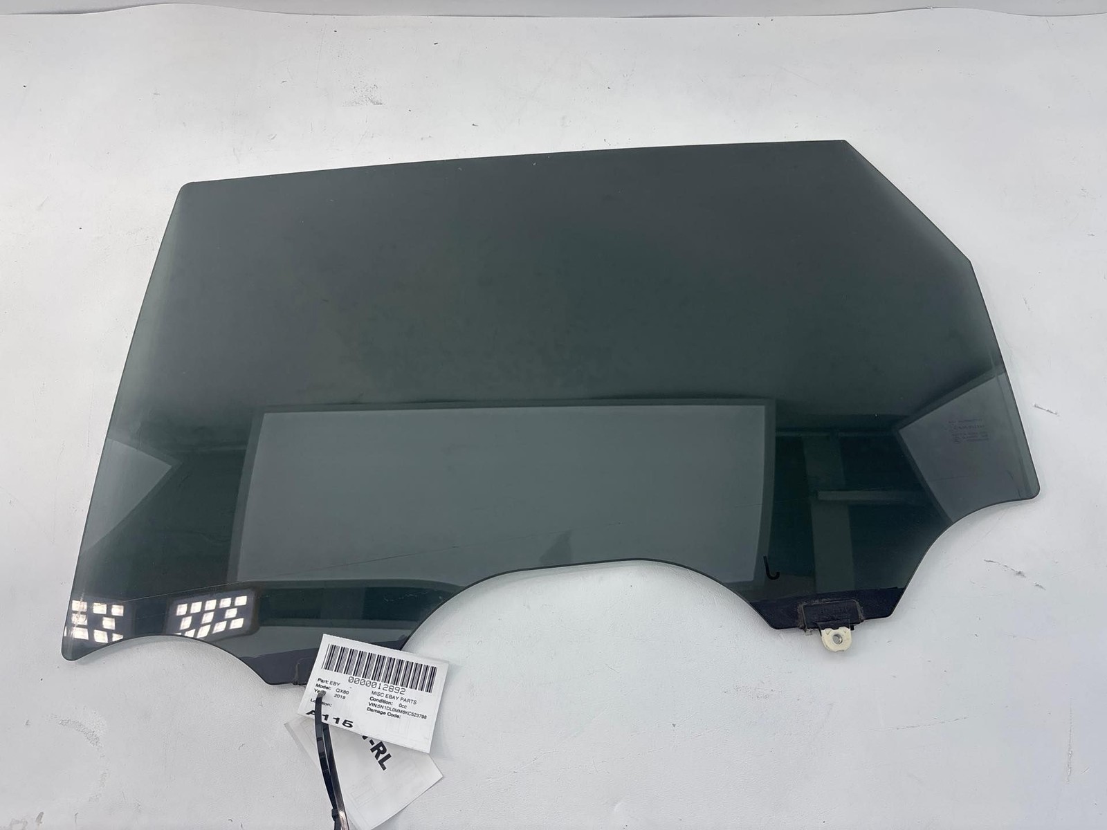 2014 - 2020 INFINITI QX60 REAR LEFT DRIVER SIDE DOOR WINDOW GLASS OEM