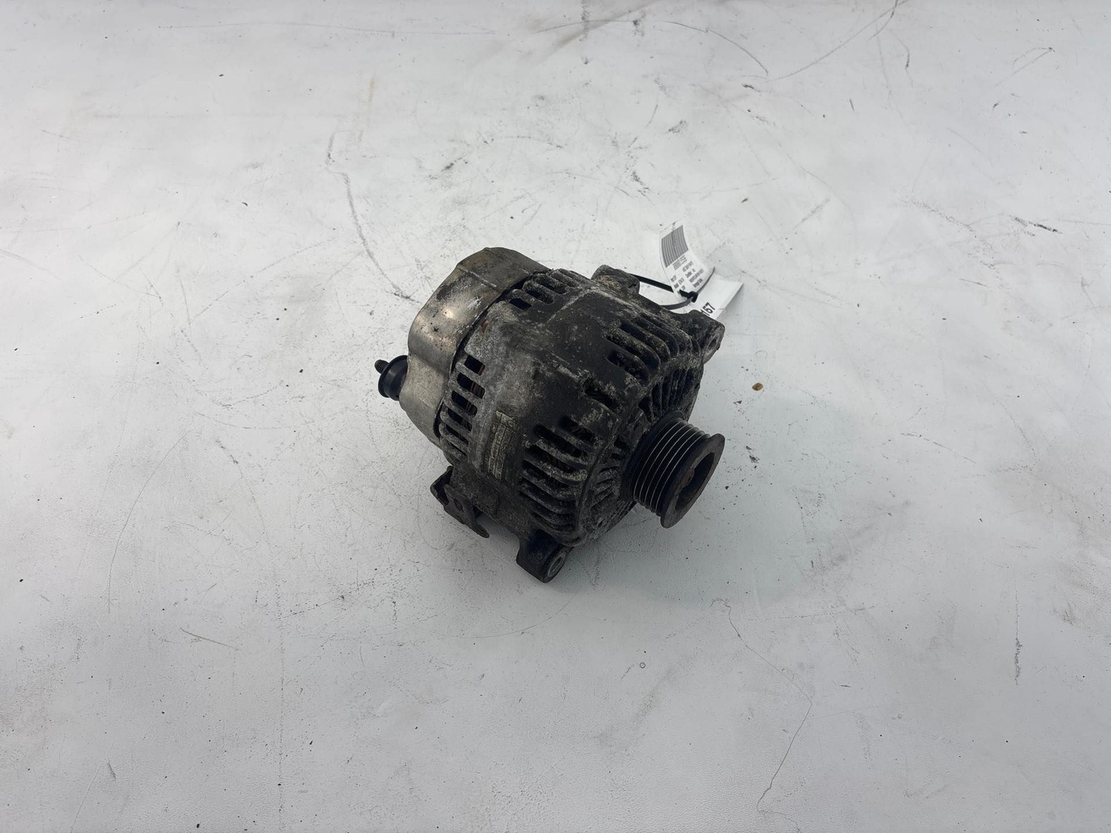 2006 - 2008 HYUNDAI SONATA 3.3L ALTERNATOR GENERATOR ASSEMBLY OEM 37300-3C120