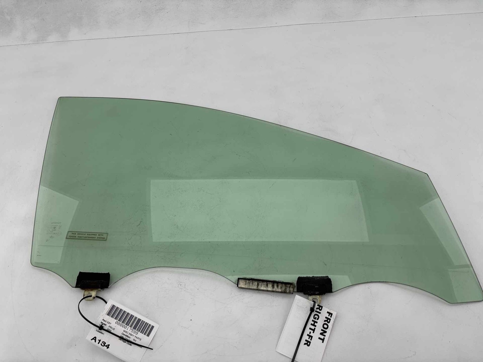 2004-2009 Toyota Prius Front Passenger Right Door Window Glass OEM