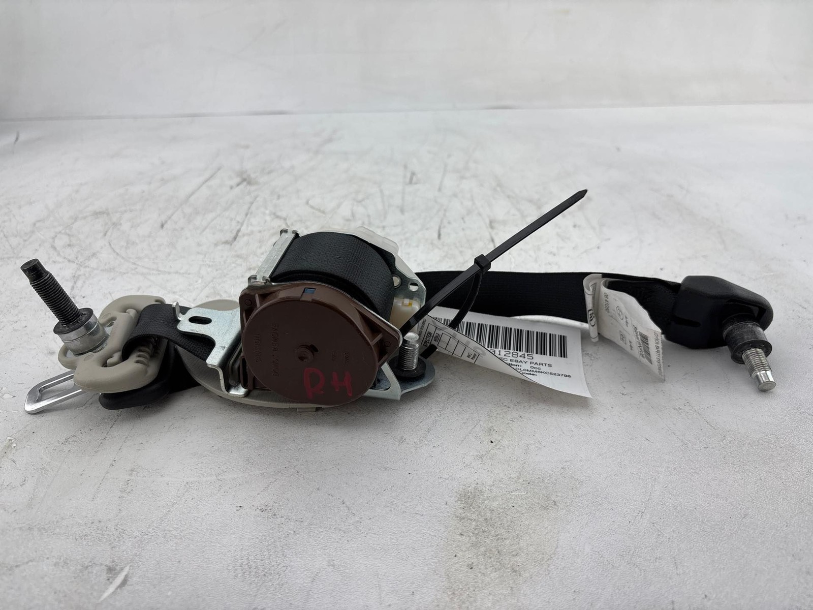 2015 - 2020 INFINITI QX60 REAR RIGHT 3RD SEAT BELT REATRACTOR OEM