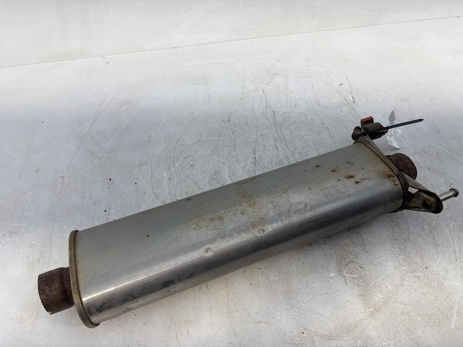 2006-10 HYUNDAI SONATA EXHAUST INTERMEDIATE PIPE MUFFLER SILENCER RESONATOR OEM