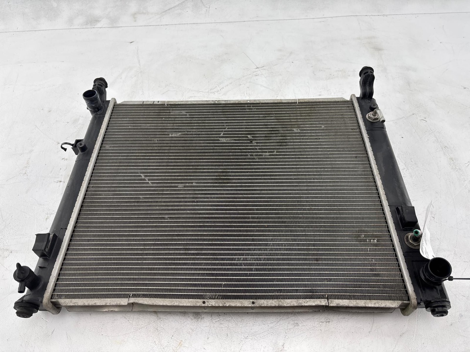 2012-2019 Nissan Versa Hatchback 1.6L Engine Cooling Radiator Assembly OEM