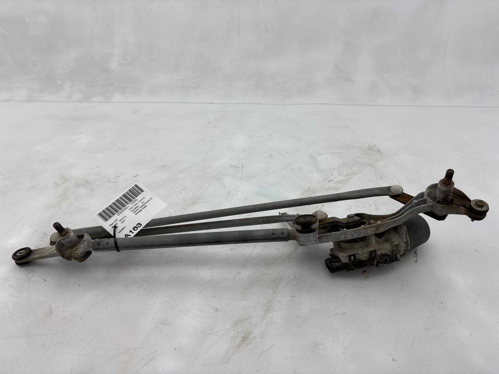 2006-2016 Chevy Impala Front Windshield Wiper Transmission Linkage W/ Motor OEM