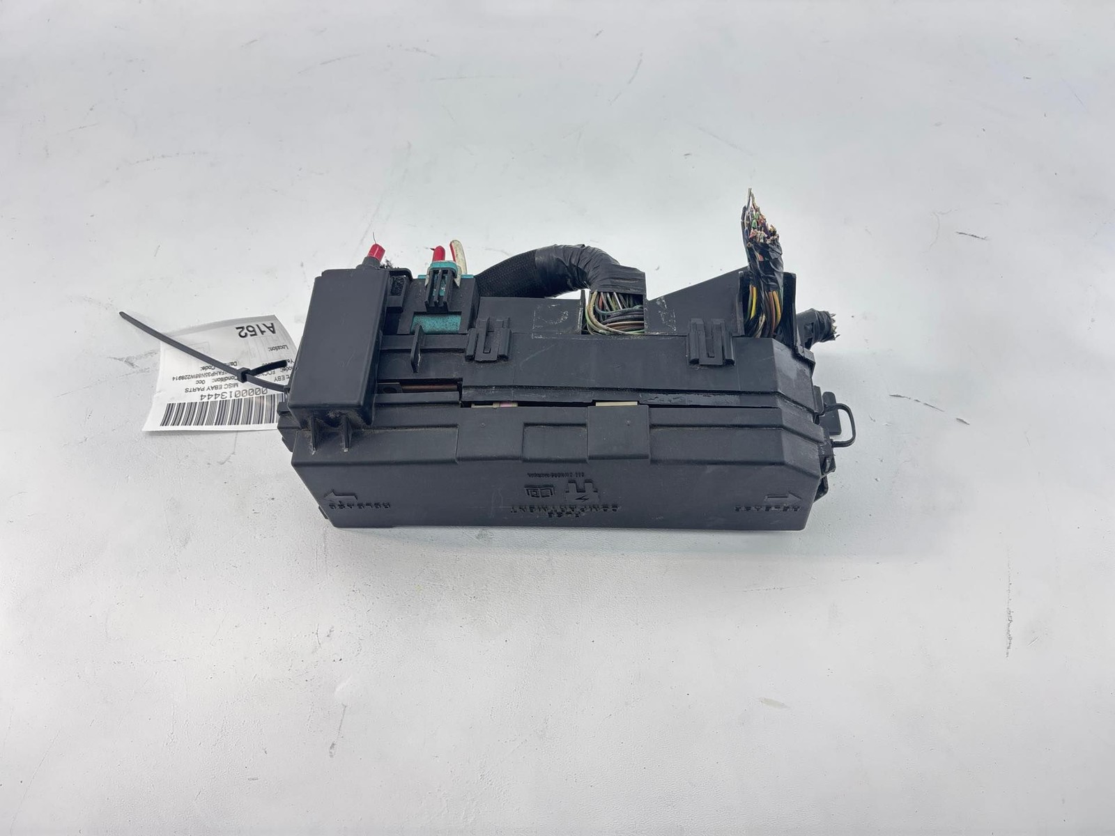 2008-2011 SE/SES Engine Fuse Box OEM 8S4Z14A003A